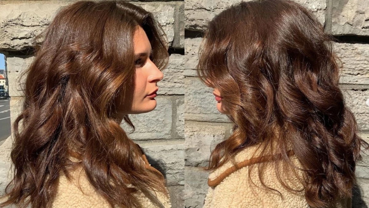 Capelli mossi senza piastra e calore: i 5 metodi più efficaci e bye bye chiome rovinate