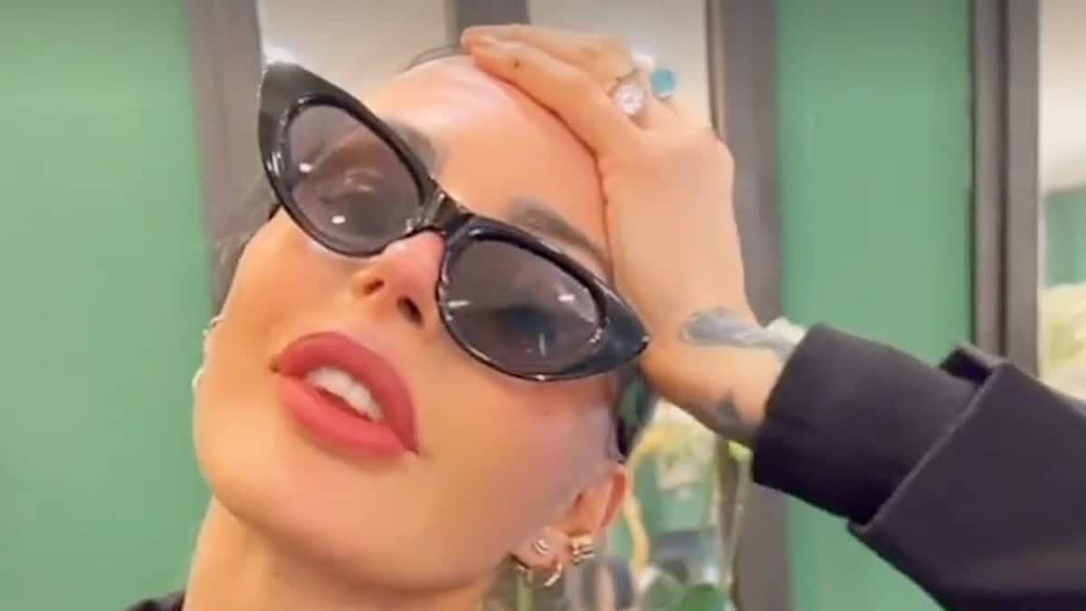 nina moric capelli bianchi nuovo look Federico Fashion Style