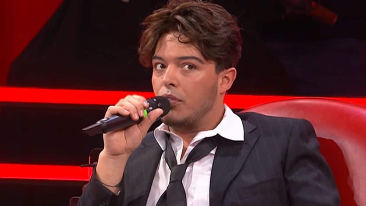 stash cambio look capelli biondi