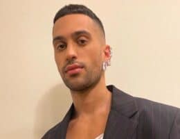 mahmood nuovo look baffi pizzetto