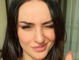 arisa nuovo look capelli veri estate 2022