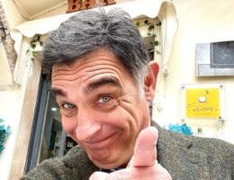 tiberio timperi capelli nuovo look taglio