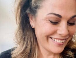 Vanessa Incontrada costume al naturale capelli senza trucco