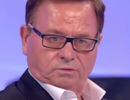 Francesco Turco UeD oggi diverso nuovo look capelli fidanzata