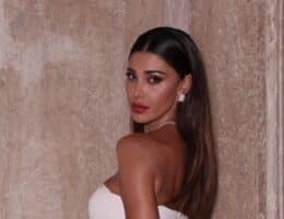 belen senza trucco senza filtri foto al naturale