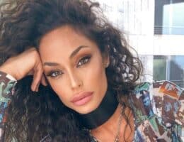 raffaella fico al naturale senza trucco senza filtri