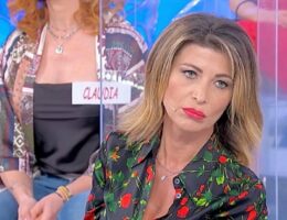 angela paone dopo ued cambio look capelli come è oggi