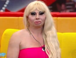 elenoire ferruzzi senza parrucca foto gf vip 7