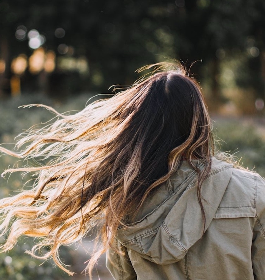 Tingere e colorare i capelli senza prodotti chimici