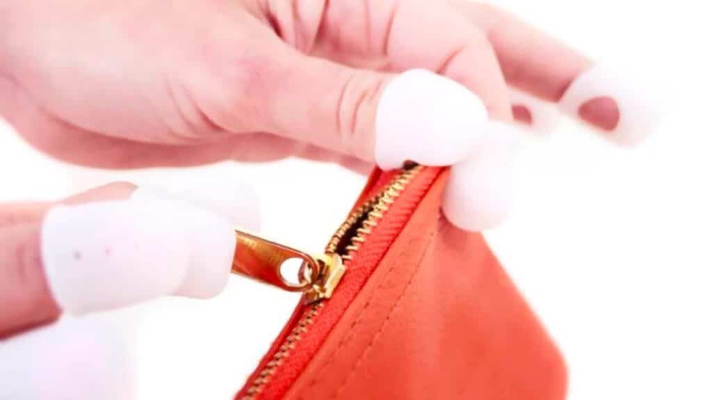 Unghie, come evitare sbeccature post smalto