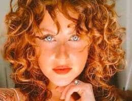 Olio giusto per fare inspessire i capelli: ecco qual è