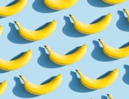 Bucce di banana al posto del botox, ma in che senso? Te lo spieghiamo noi