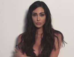 belen irriconoscibile look intimo