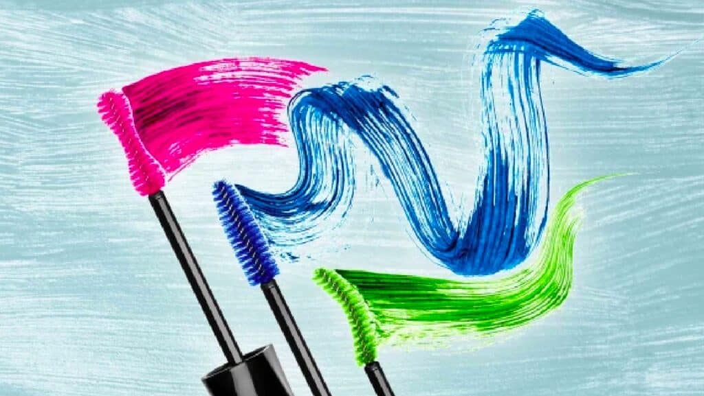 Cocktail di mascara: il trend che aggiunge volume e lunghezza alle ciglia