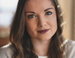 Come scegliere il colore per pelle olivastra