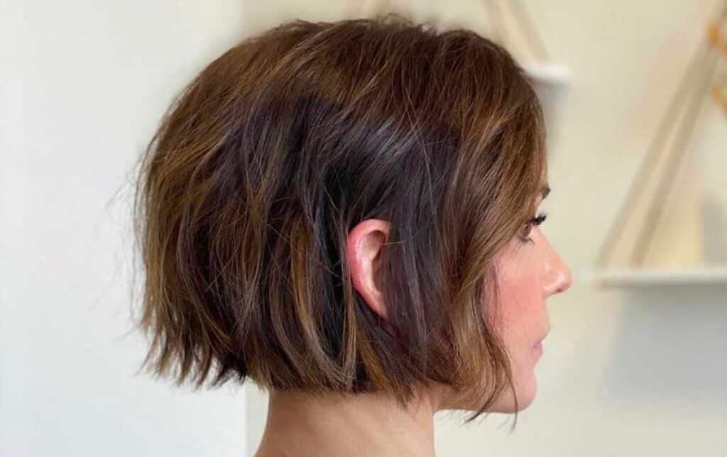 Capelli fini, come lavarli e trattarli per dargli volume