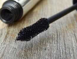 Come scegliere il mascara in base alle ciglia