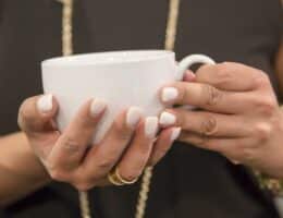 La tendenza delle your nails but better