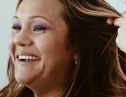 Come realizzare un ciuffo sfrangiato