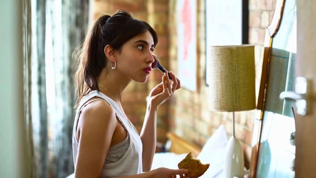 Cos'è il "makeup probiotico"? L'innovazione per un incarnato sanissimo