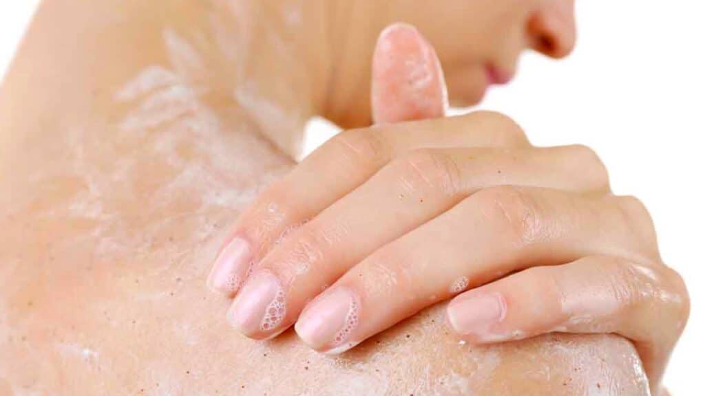 Come creare crema corpo e scrub naturali