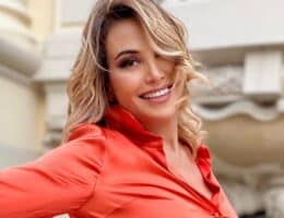 barbara-d'urso-struccata