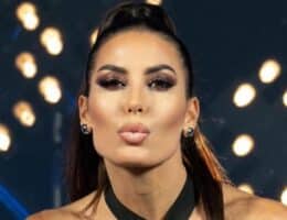 elisabetta gregoraci look battiti live marca prezzo critiche