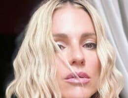 michelle-hunziker-look-critiche