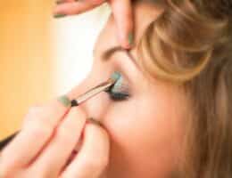 Cos’è il washed denim make-up?