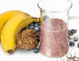 Impacchi naturali con frutta e yogurt