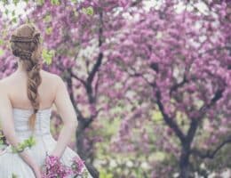 Sposa con treccia lunga