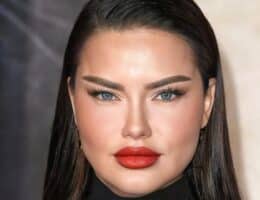 adriana-lima-irriconoscibile