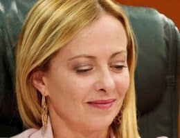 giorgia-meloni-nuovo-look