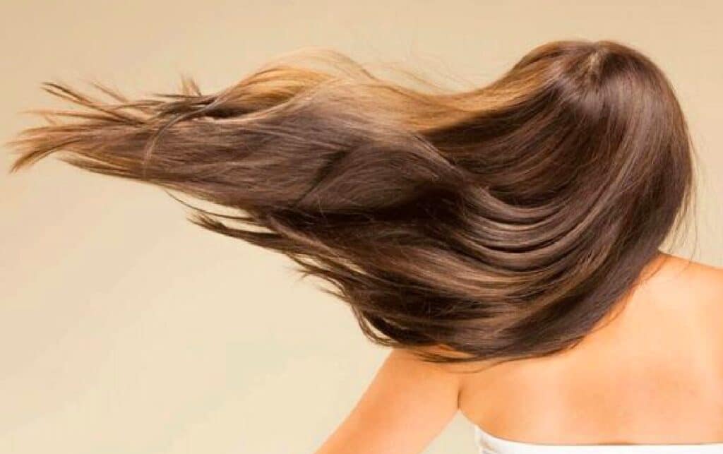 Cosa mangiare per far crescere i capelli: ecco il menu settimanale