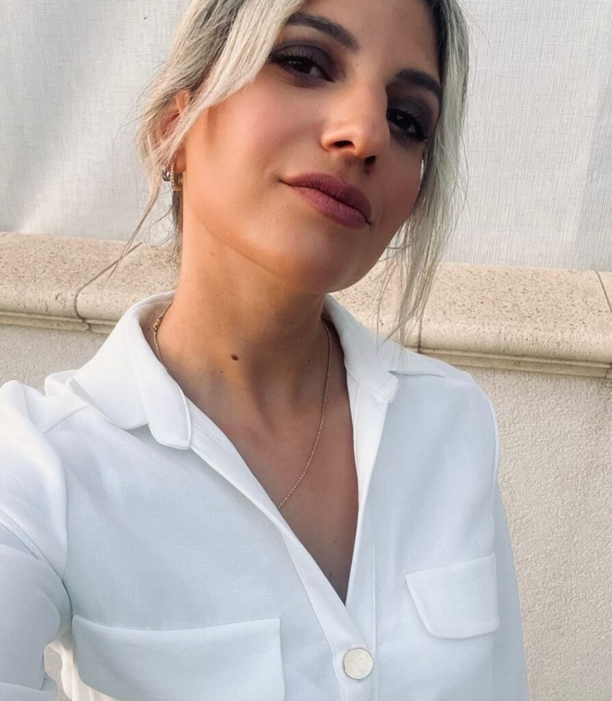 deborah-iurato-amici-nuovo-look-irriconoscibile