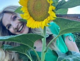 lorella-cuccarini-bikini