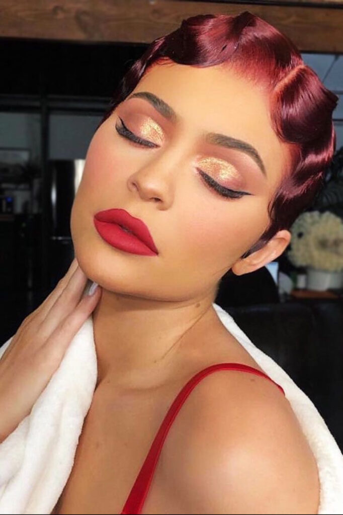 Finger waves