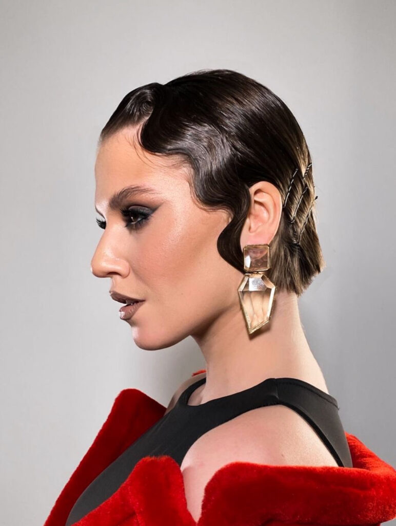Finger waves