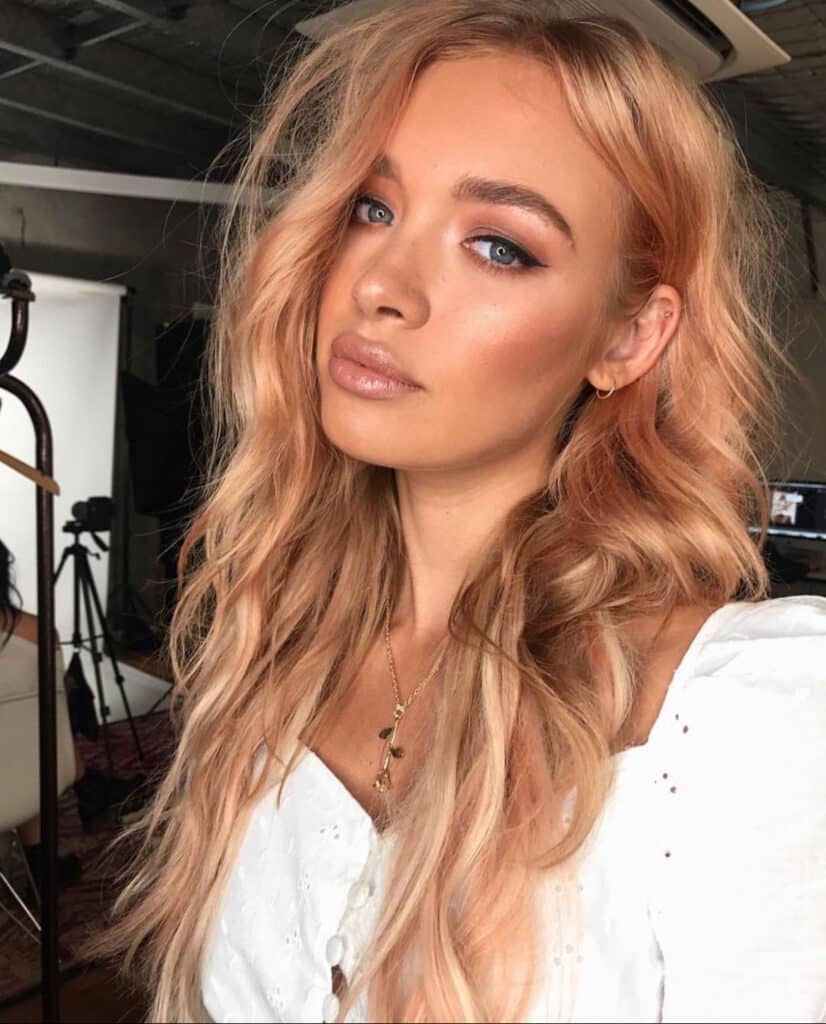 apricot blonde
