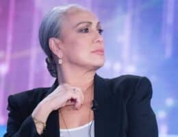 alessandra-celentano-nuovo-look