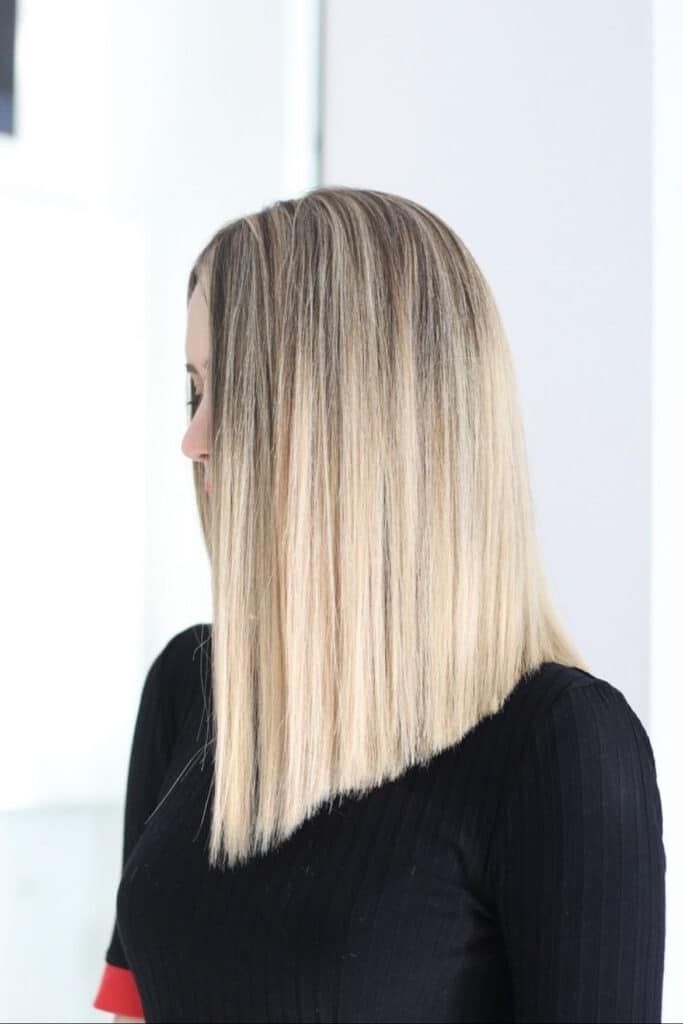 long bob con riga centrale