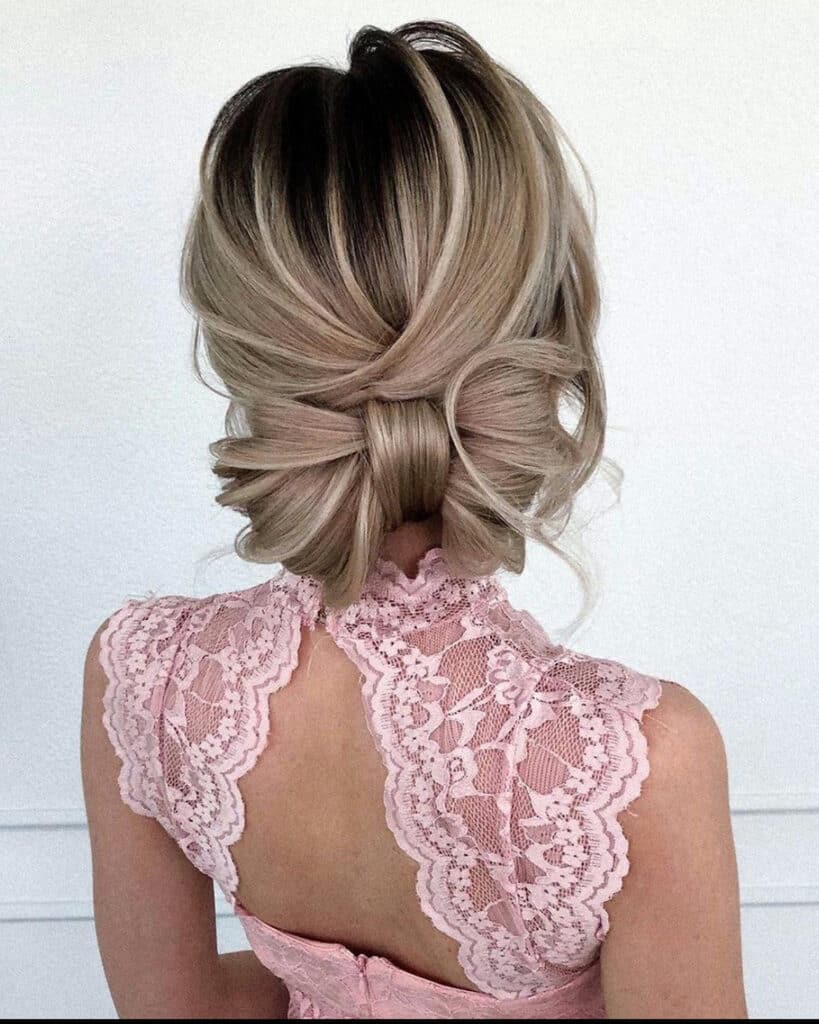 chignon a fiocco