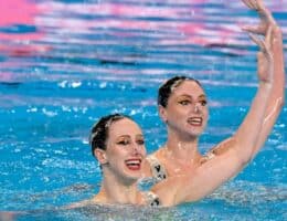 nuoto-sincronizzato-capelli-segreto