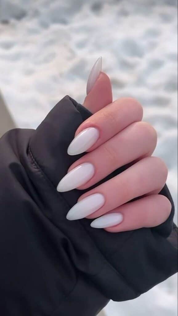 Milk nails