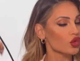 anna-tatangelo-io-canto-look-fisico