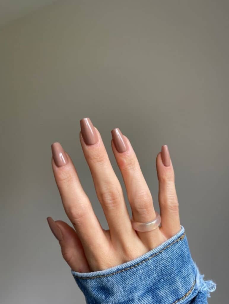 brown nude nails 