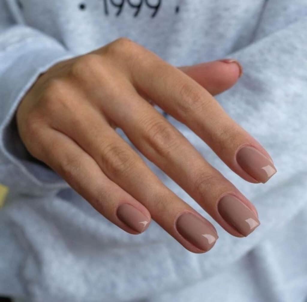 brown nude nails 