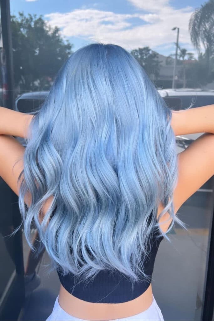 capelli azzurro pastello 