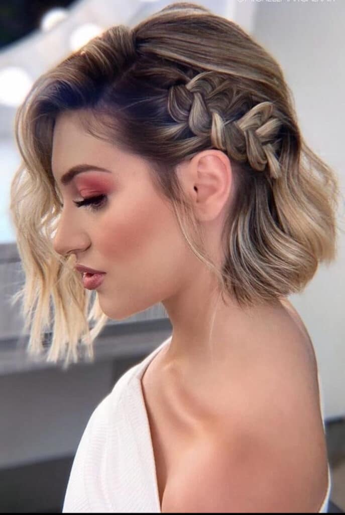 treccia per capelli corti