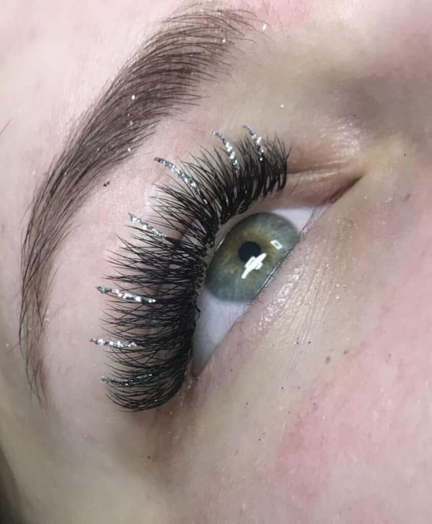 mascara glitter